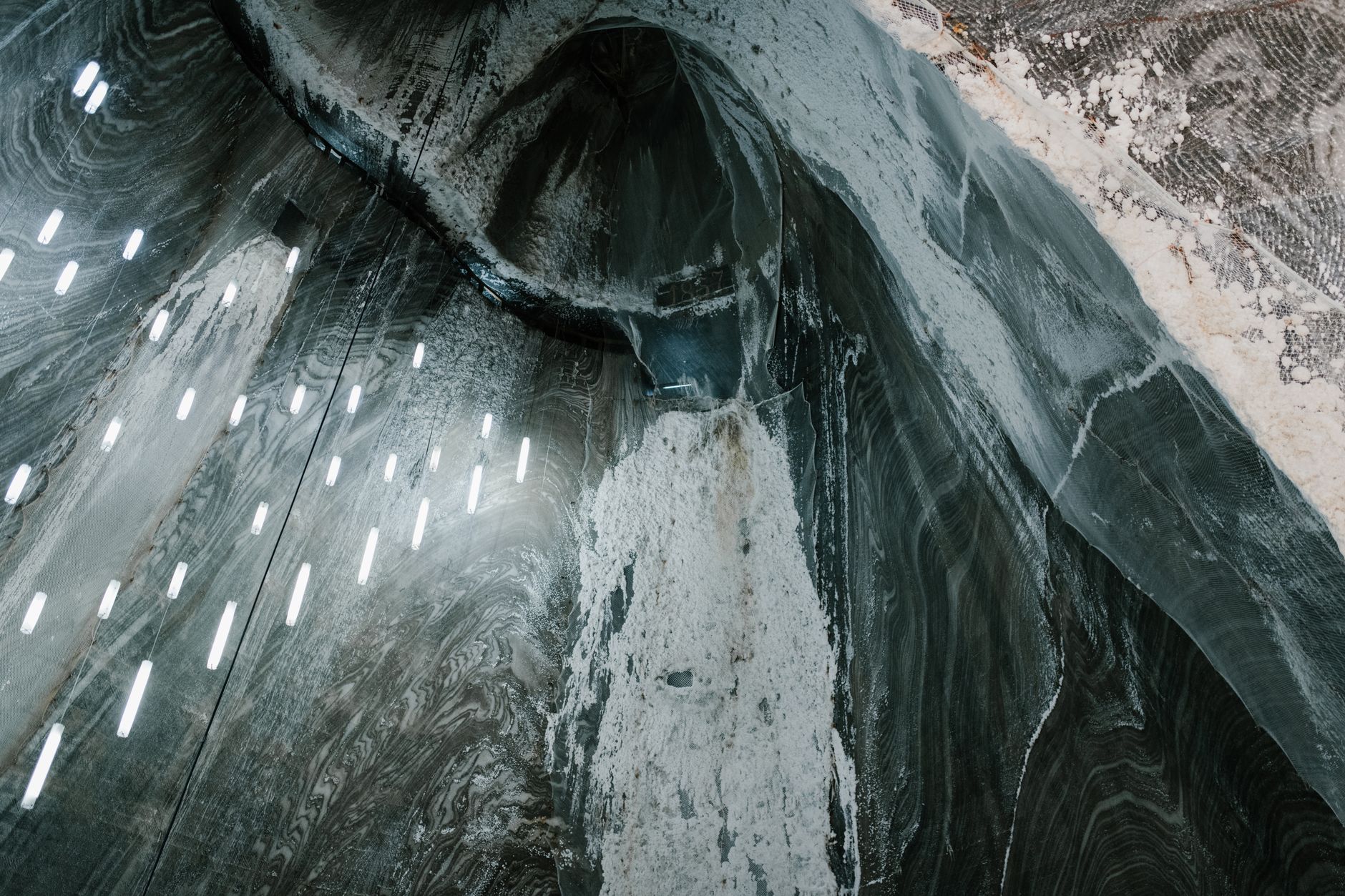 Pompage inondation cave équipe à Champigny-sur-Marne